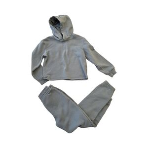 Mondetta Girl's Green Jogger Set Size: S (7/8)